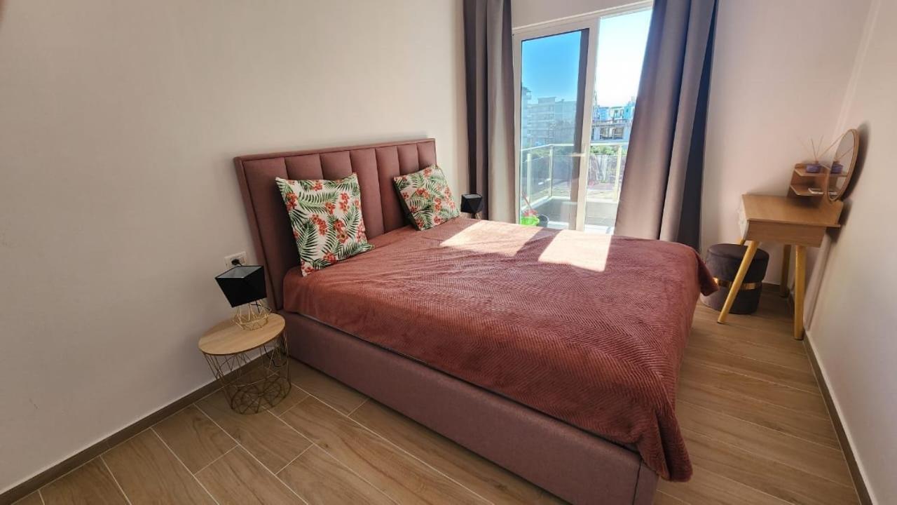 Jusal Sea View Apartment Sarande Ngoại thất bức ảnh